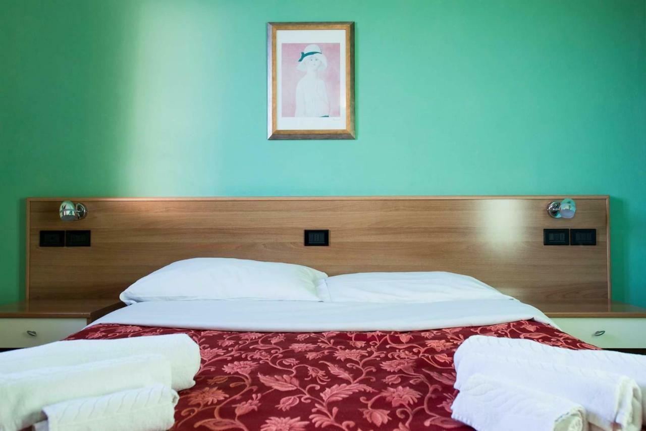 Hotel Le Corti Pitstop 페라라 외부 사진